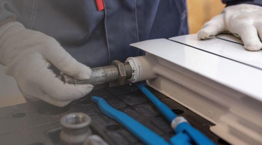Local water heater installation in Walshville, IL